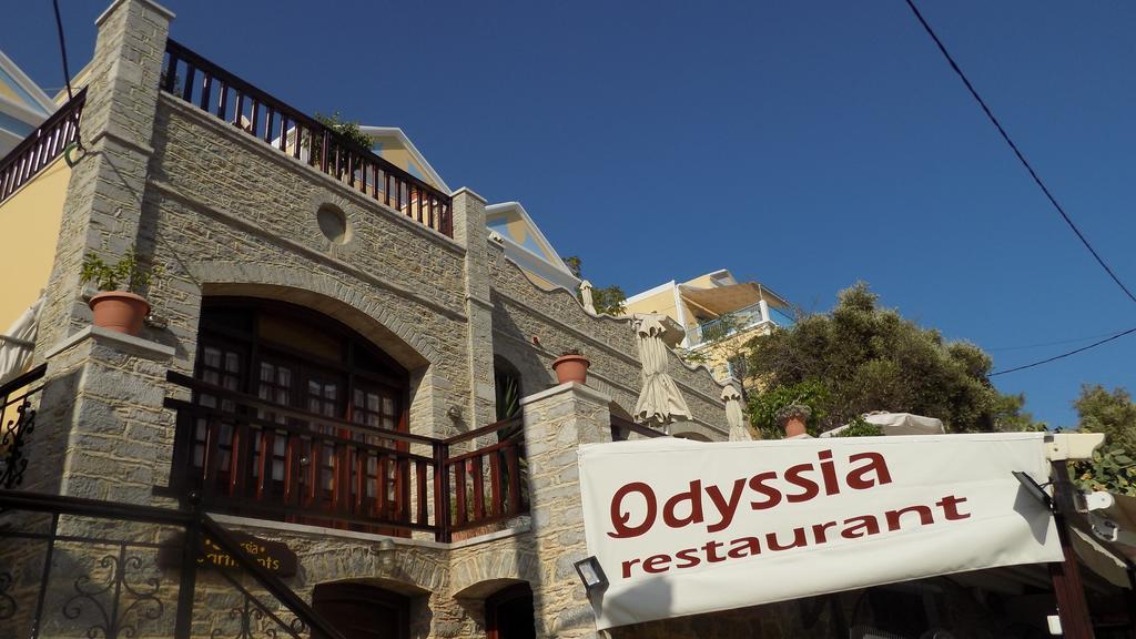 Odyssia Appartement Sými Buitenkant foto